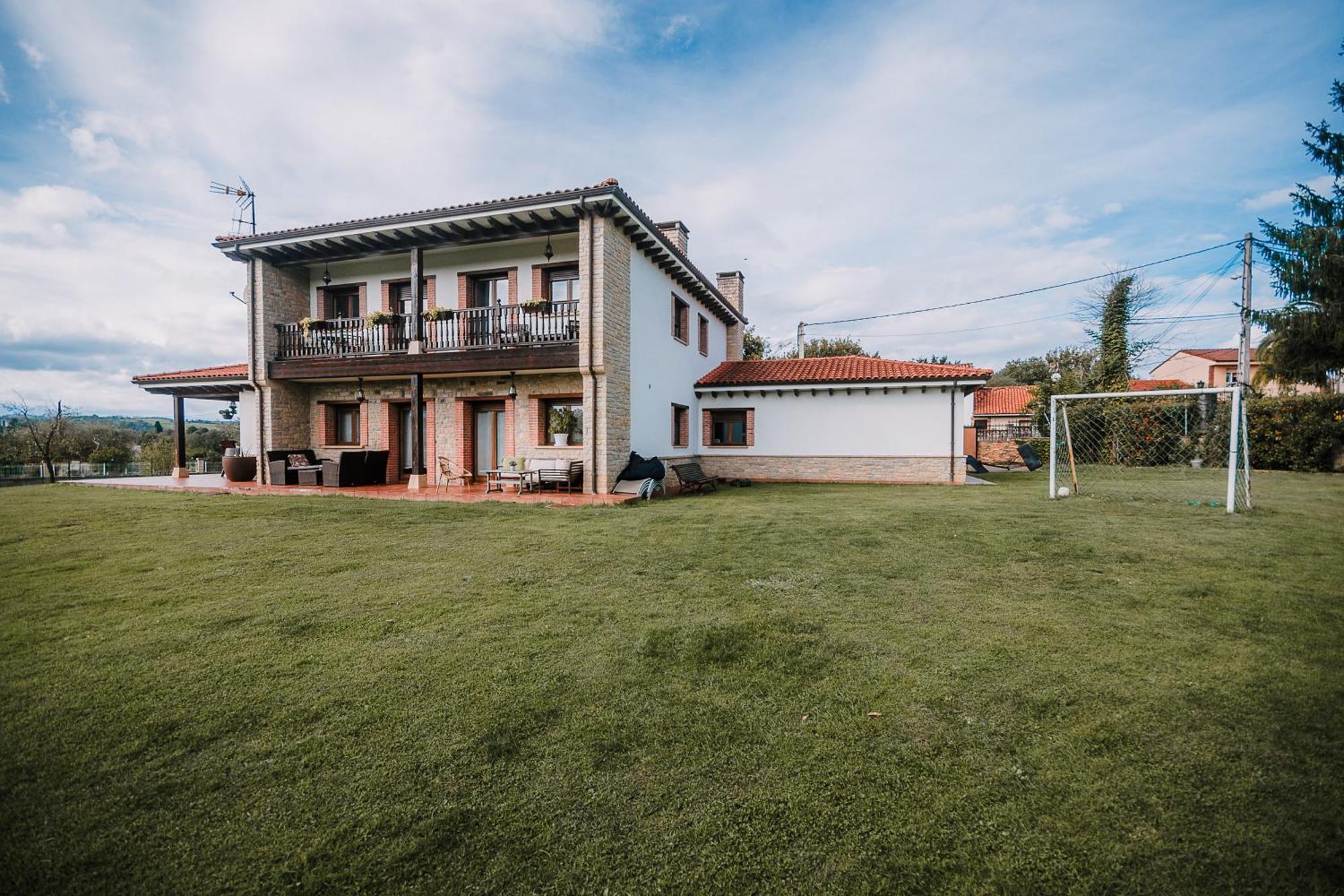 Villa Tiviti Ов'єдо Екстер'єр фото