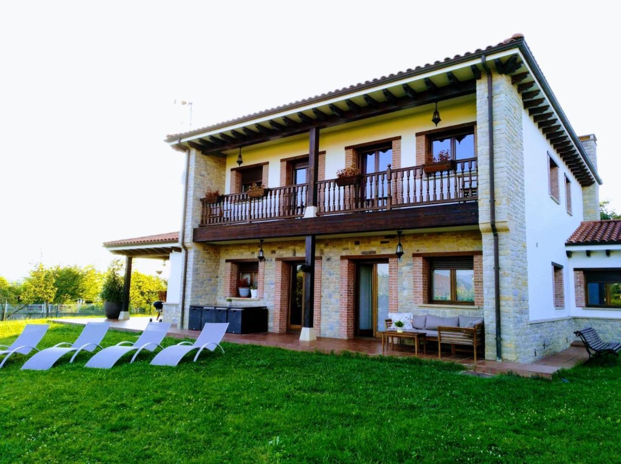 Villa Tiviti Ов'єдо Екстер'єр фото